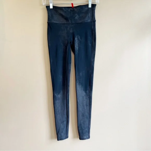 SPANX faux leather leggings black size small $110 MSRP - Picture 3 of 5